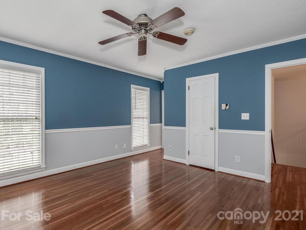 622 Robmont Road Charlotte, NC 28270 - Photo 17 of 25 Gallery Image 17