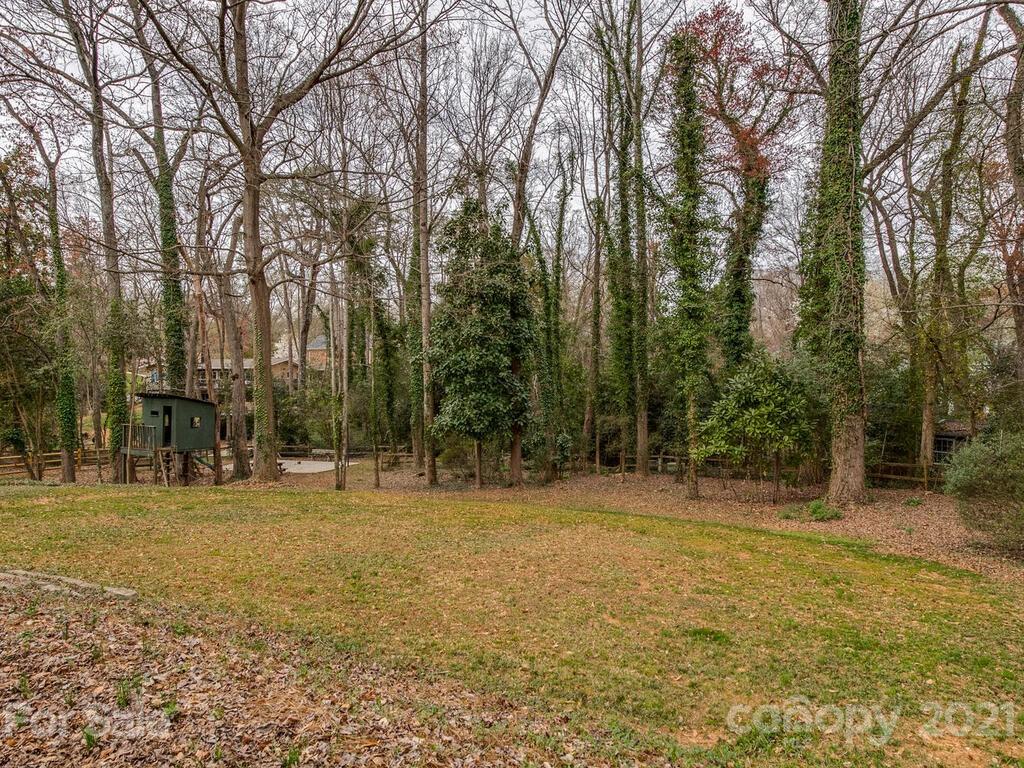 622 Robmont Road Charlotte, NC 28270 - Photo 22 of 25 Gallery Image 22
