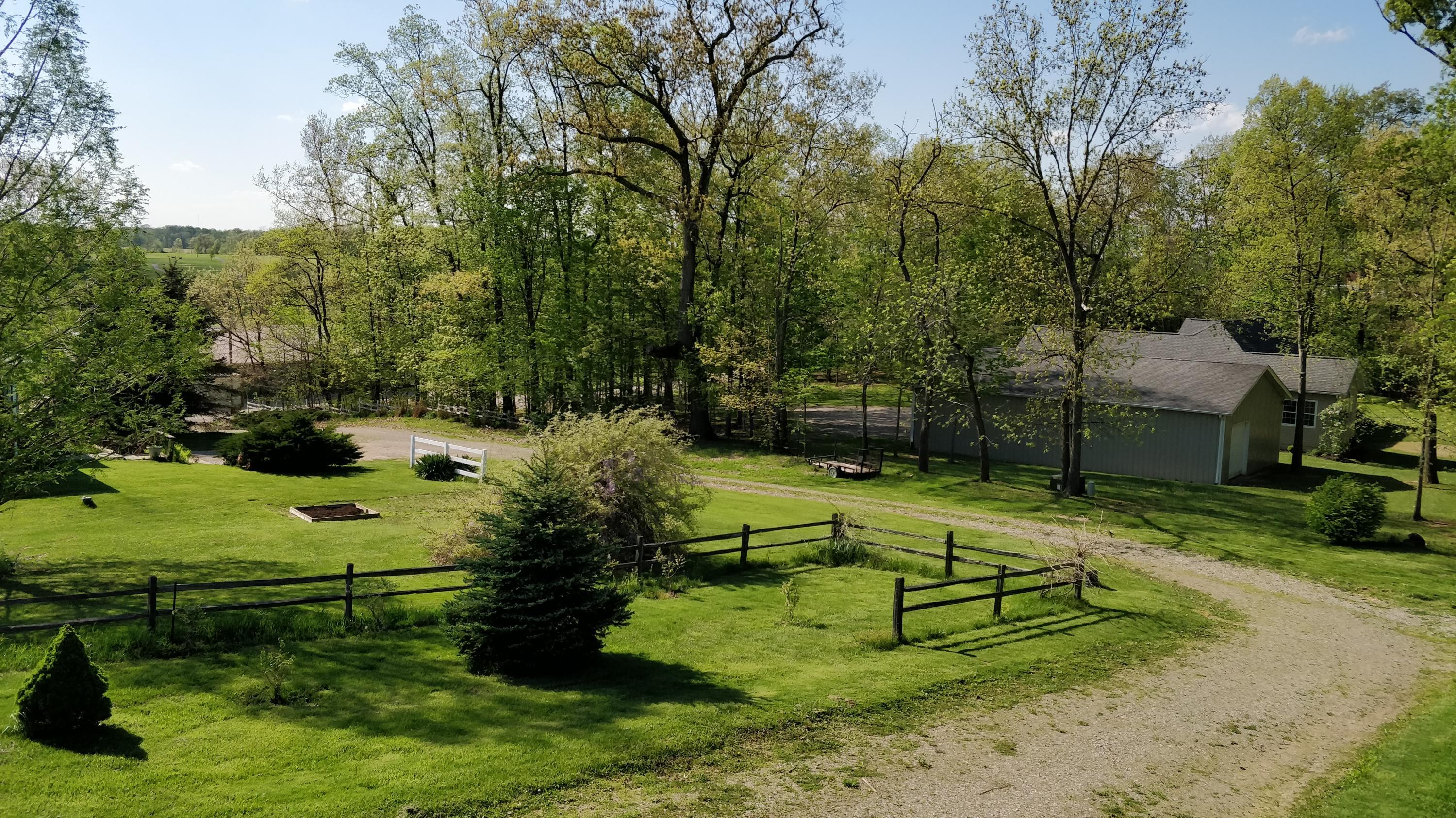 1010 North Hopewell Road Hopewell, OH 43746 - Photo 7 of 19