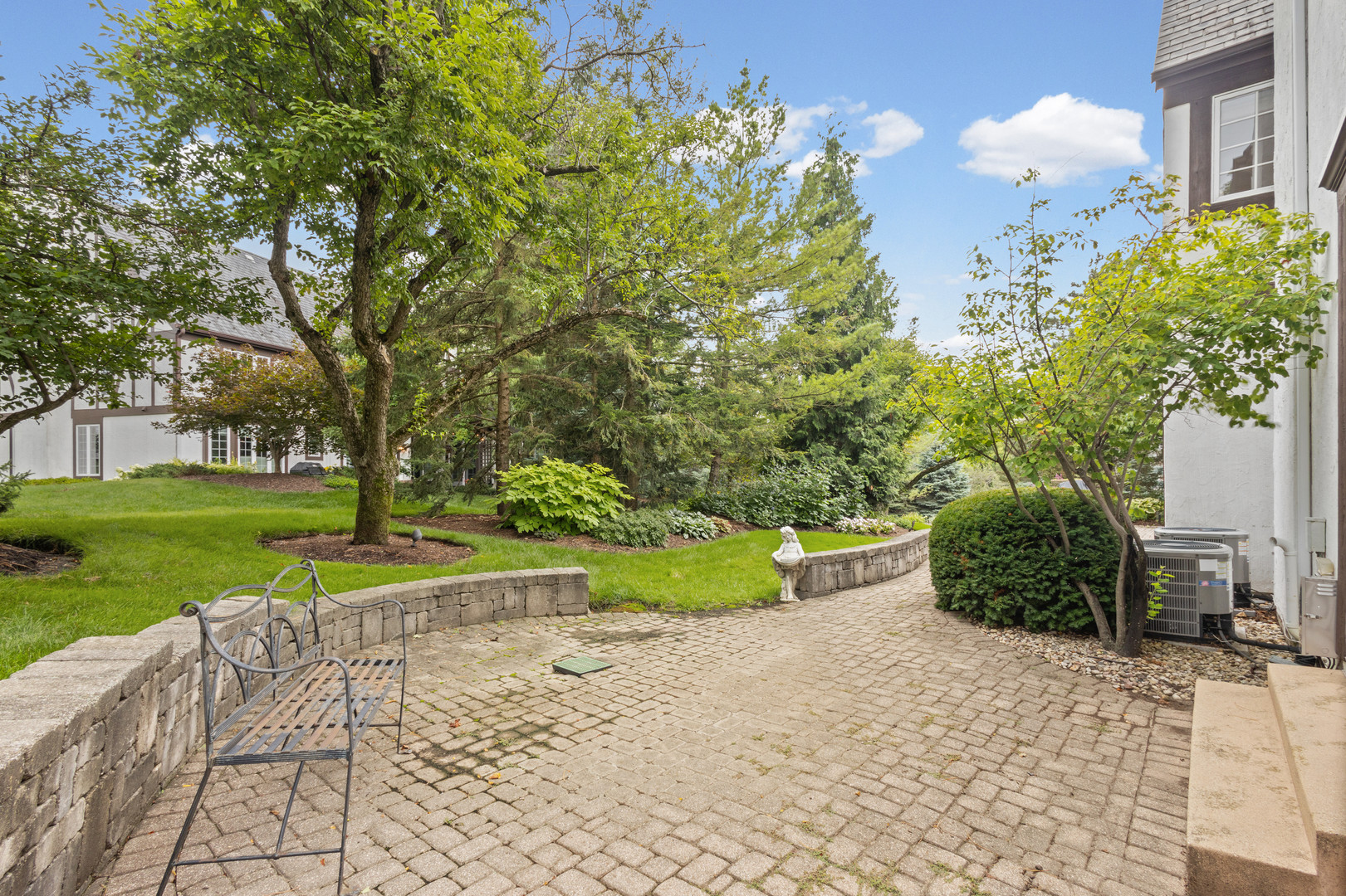 704 Burr Ridge Club Burr Ridge, IL 60527 - Photo 25 of 28 Gallery Image 25
