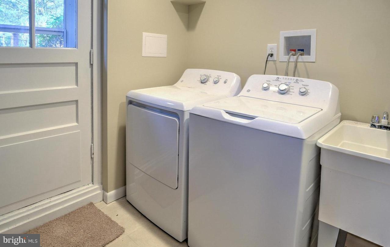 360 Old Trail Baltimore, MD 21212 - Photo 12 of 13