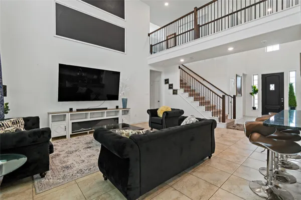 $395,000 | 14010 Hartford Heights Way, Rosharon, TX 77583