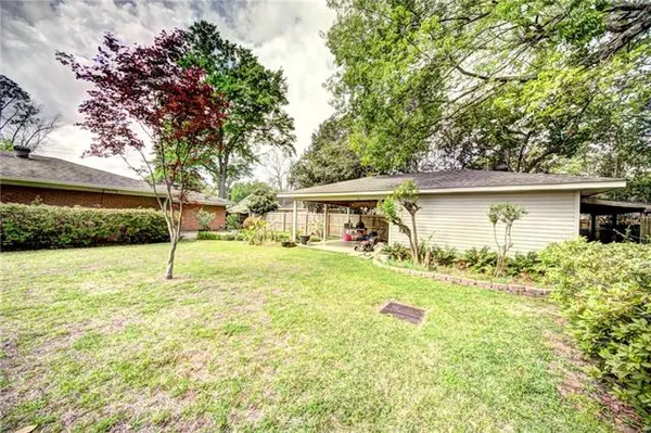 $355,500 | 218 Whitfield Drive, Natchitoches, LA 71457