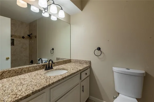 $349,999 | 2909 Southeast McKinney Street, Rice, TX 75155