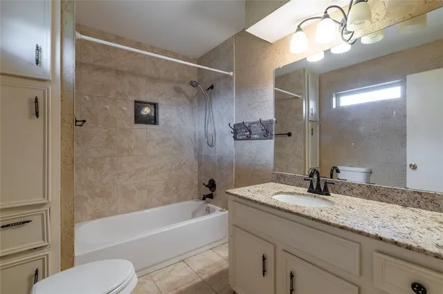 $429,000 | 2909 Southeast McKinney Street, Rice, TX 75155