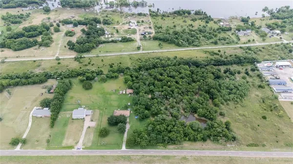 $349,999 | 2909 Southeast McKinney Street, Rice, TX 75155