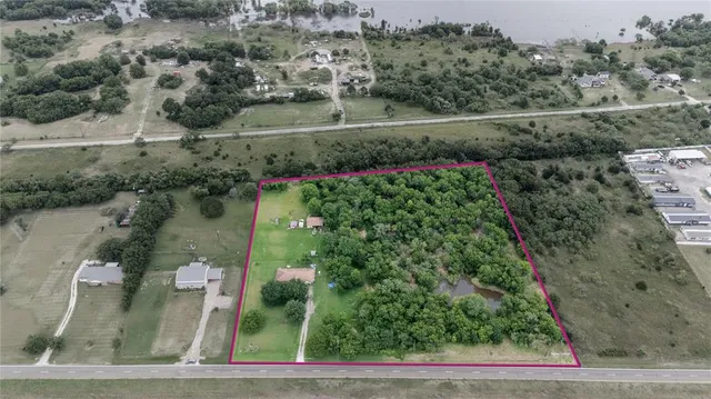 $429,000 | 2909 Southeast McKinney Street, Rice, TX 75155