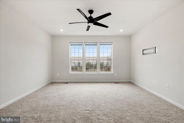 $3,900 | 1636 Field Sparrow Terrace Northeast, Leesburg, VA 20176