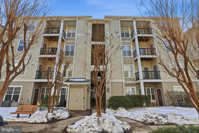 $399,900 | 5142 Brittney Elyse Circle, Unit C, Centreville, VA 20120