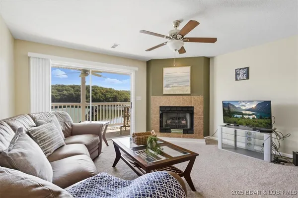 $369,000 | 4800 Eagleview Drive, Unit 121, Osage Beach, MO 65065