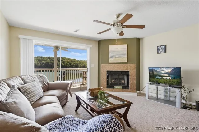 $374,000 | 4800 Eagleview Drive, Unit 121, Osage Beach, MO 65065