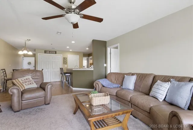 $374,000 | 4800 Eagleview Drive, Unit 121, Osage Beach, MO 65065