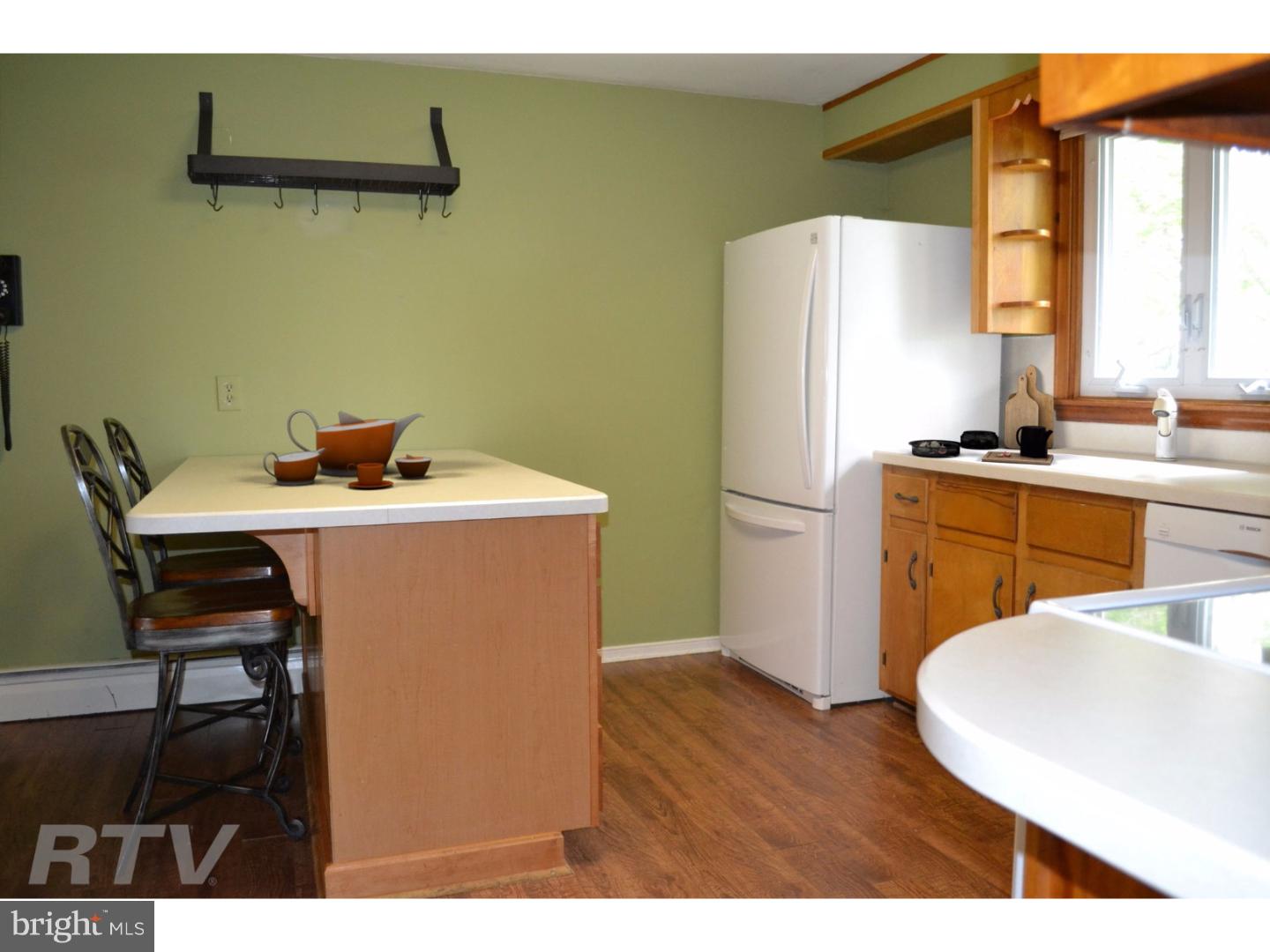 480 Corner Ketch Road Downingtown, PA 19335 - Photo 7 of 22 Kitchen