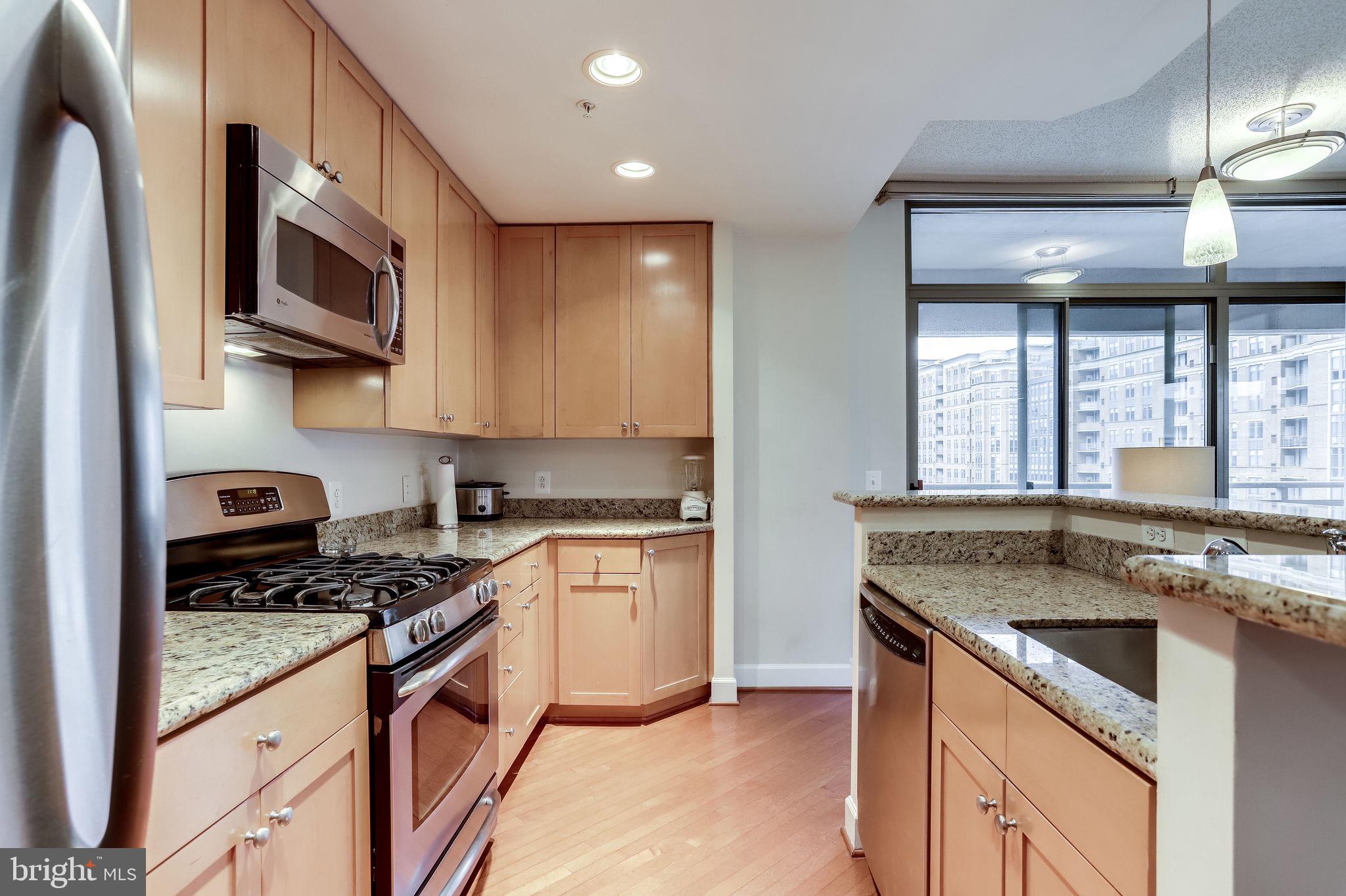 3600 South Glebe Road, Unit 617 Arlington, VA 22202 - Photo 12 of 43