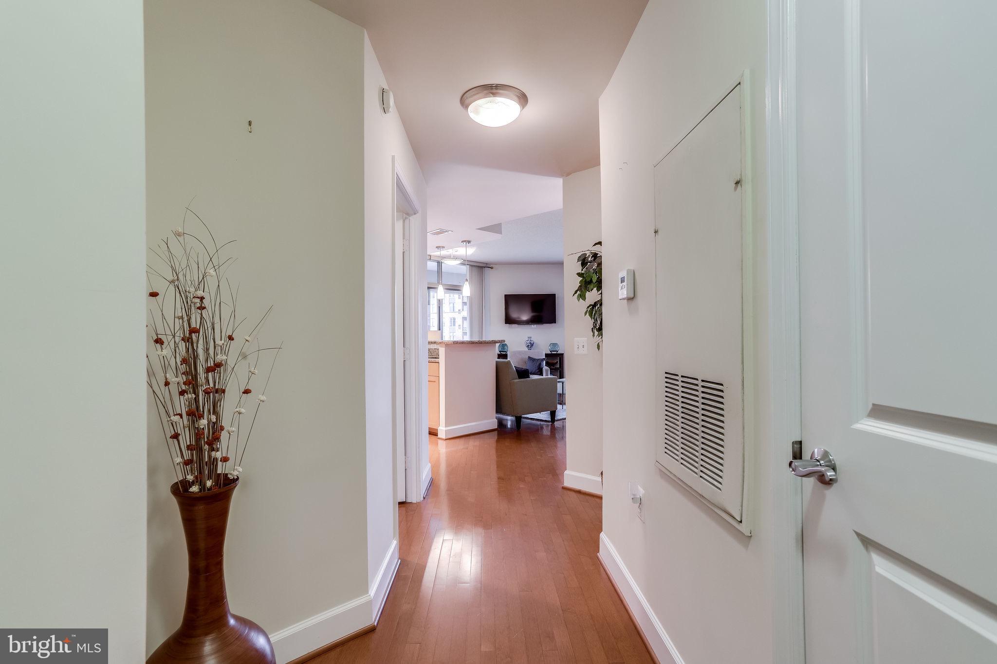 3600 South Glebe Road, Unit 617 Arlington, VA 22202 - Photo 6 of 43