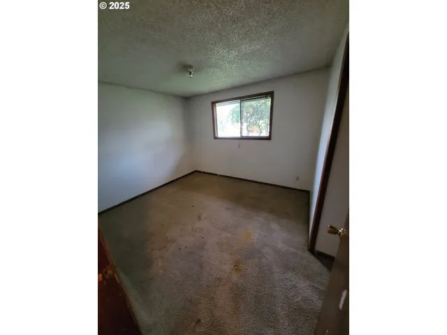 $390,000 | 208 Northwest 24th Street, McMinnville, OR 97128