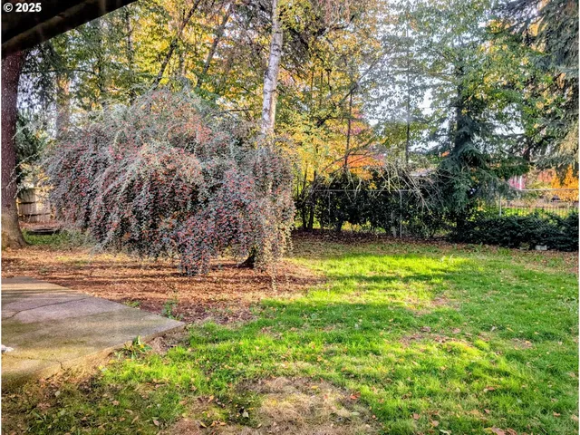 $390,000 | 208 Northwest 24th Street, McMinnville, OR 97128