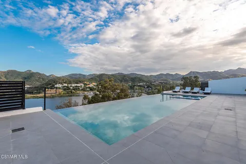 $12,495,000 | 461 Lake Sherwood Drive, Westlake Village, CA 91361