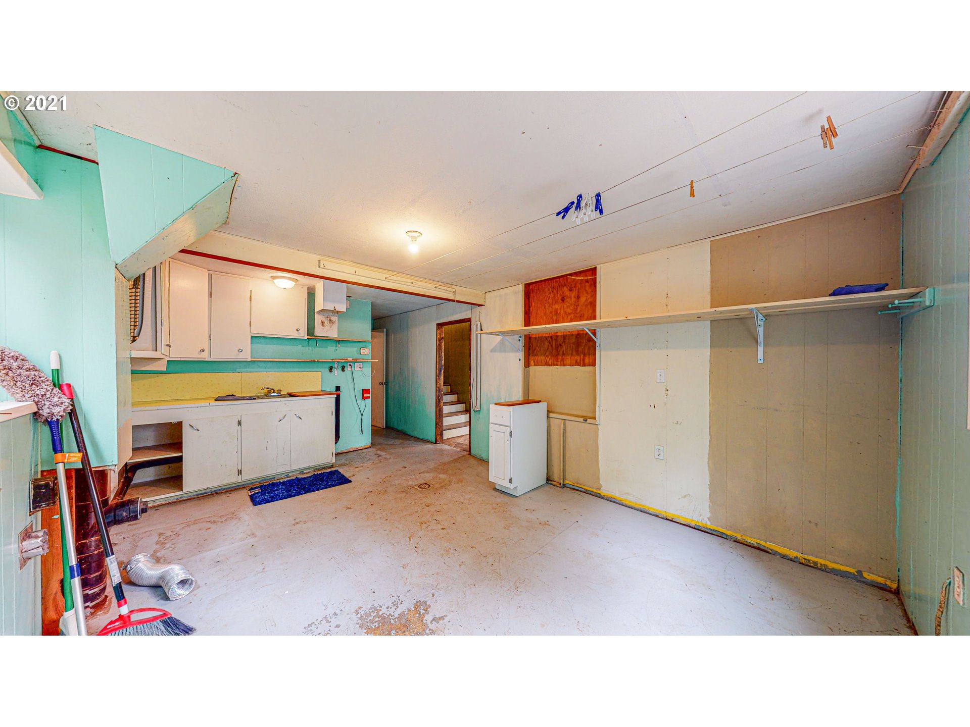 910 State Street North Bend, OR 97459 - Photo 19 of 28 Gallery Image 19
