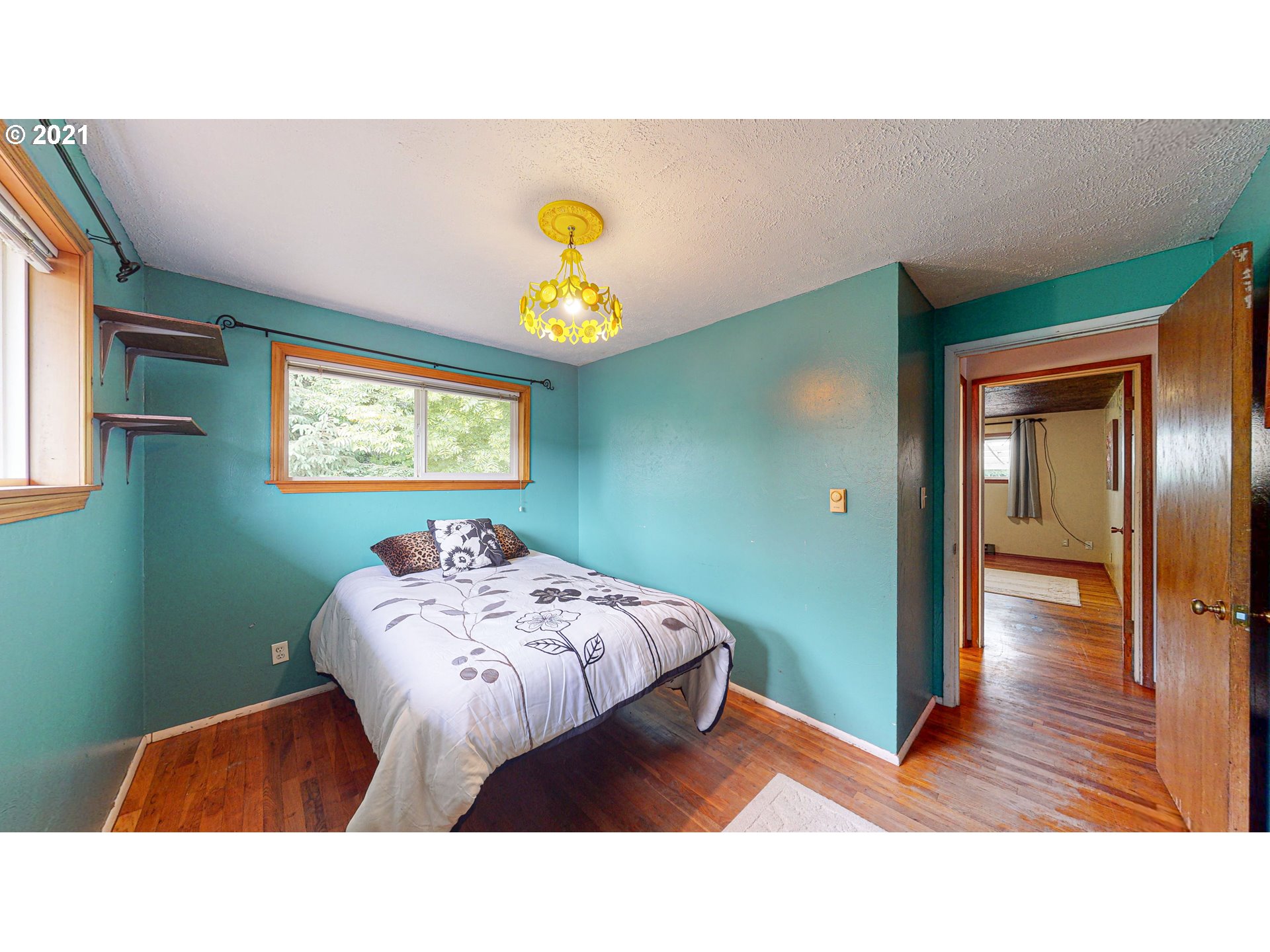 910 State Street North Bend, OR 97459 - Photo 21 of 28 Gallery Image 21