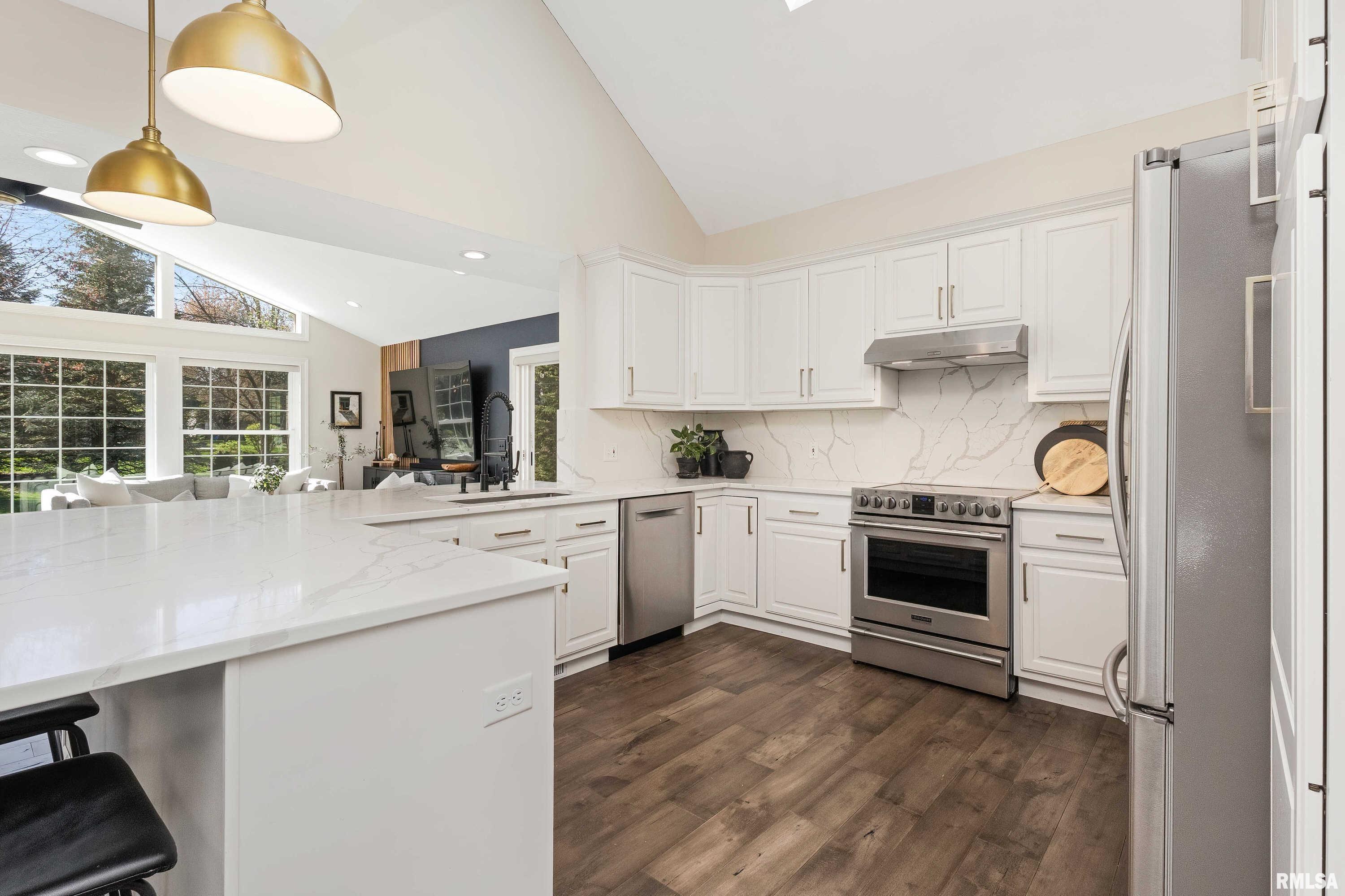 5150 Remington Road Bettendorf, IA 52722 - Photo 16 of 53 Gallery Image 16