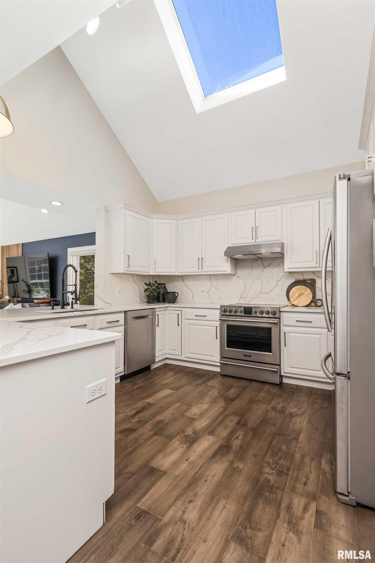 5150 Remington Road Bettendorf, IA 52722 - Photo 17 of 53 Gallery Image 17