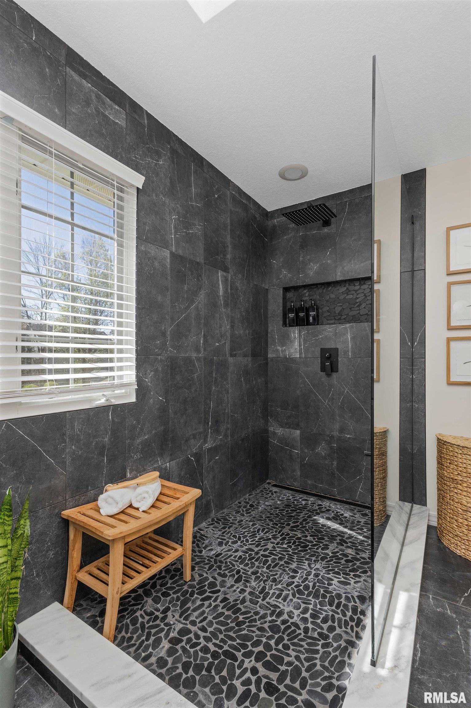 5150 Remington Road Bettendorf, IA 52722 - Photo 29 of 53 Gallery Image 29