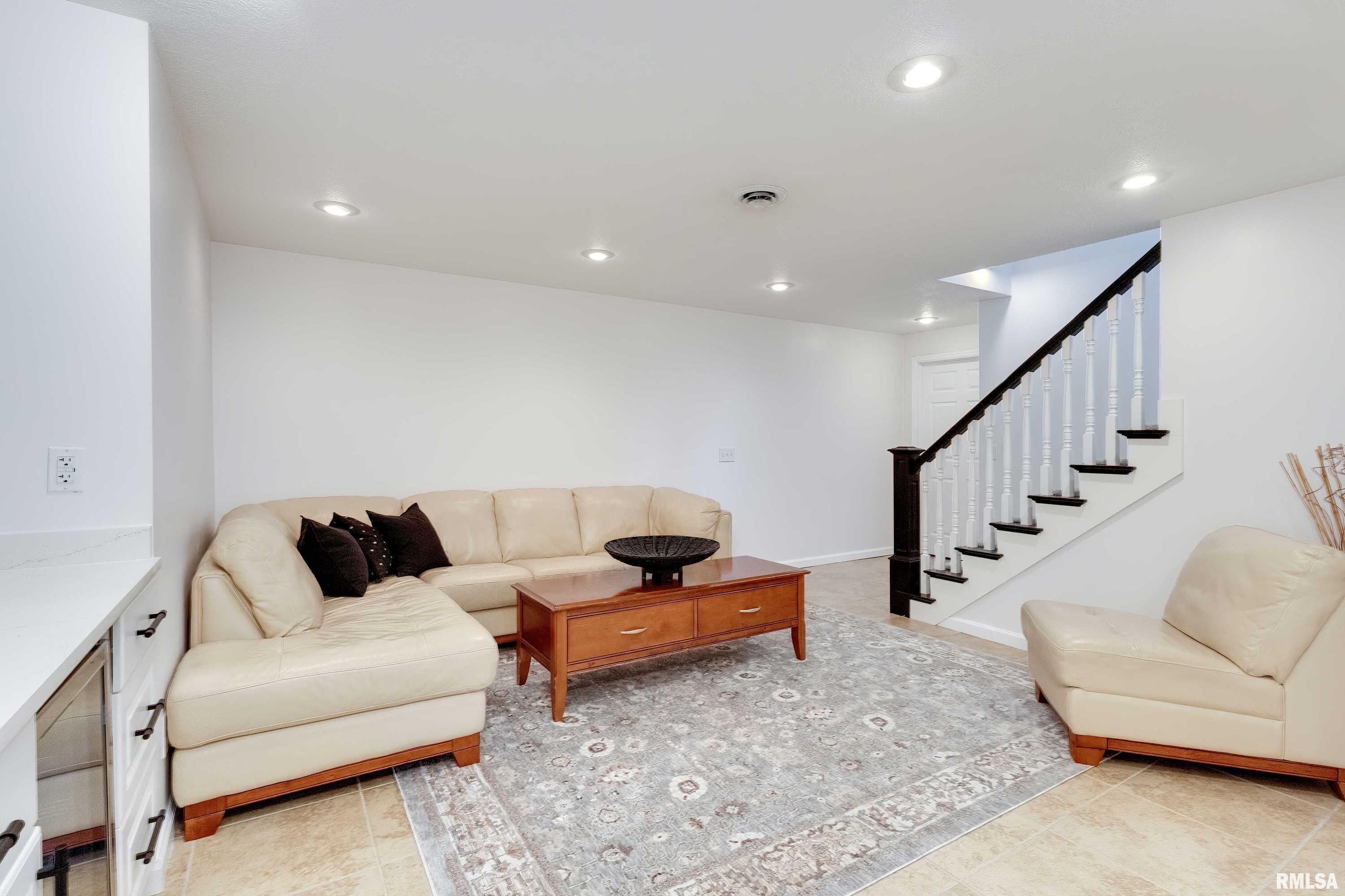5150 Remington Road Bettendorf, IA 52722 - Photo 40 of 53 Gallery Image 40