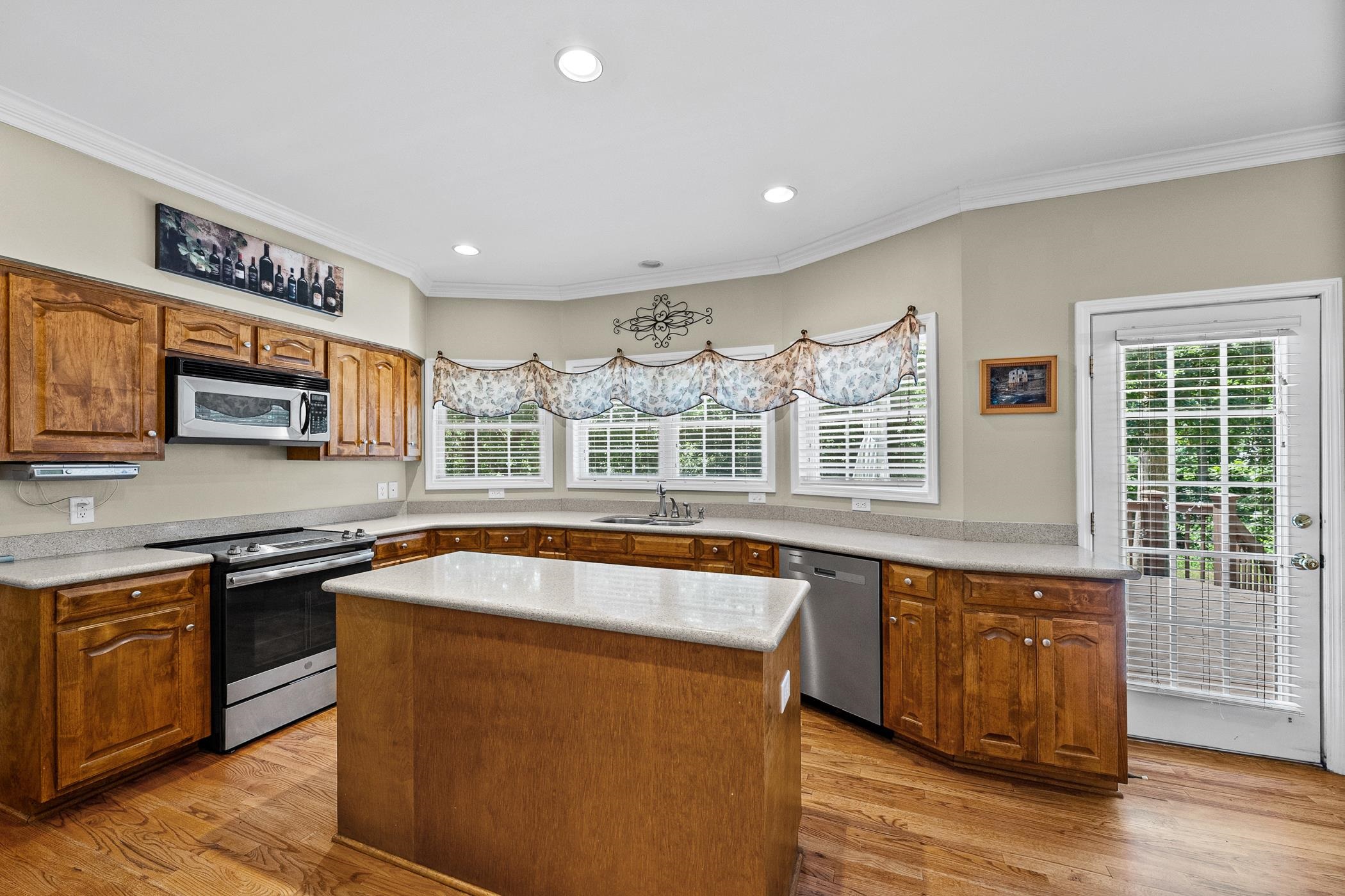 344 Meathward Circle Moore, SC 29369 - Photo 5 of 40