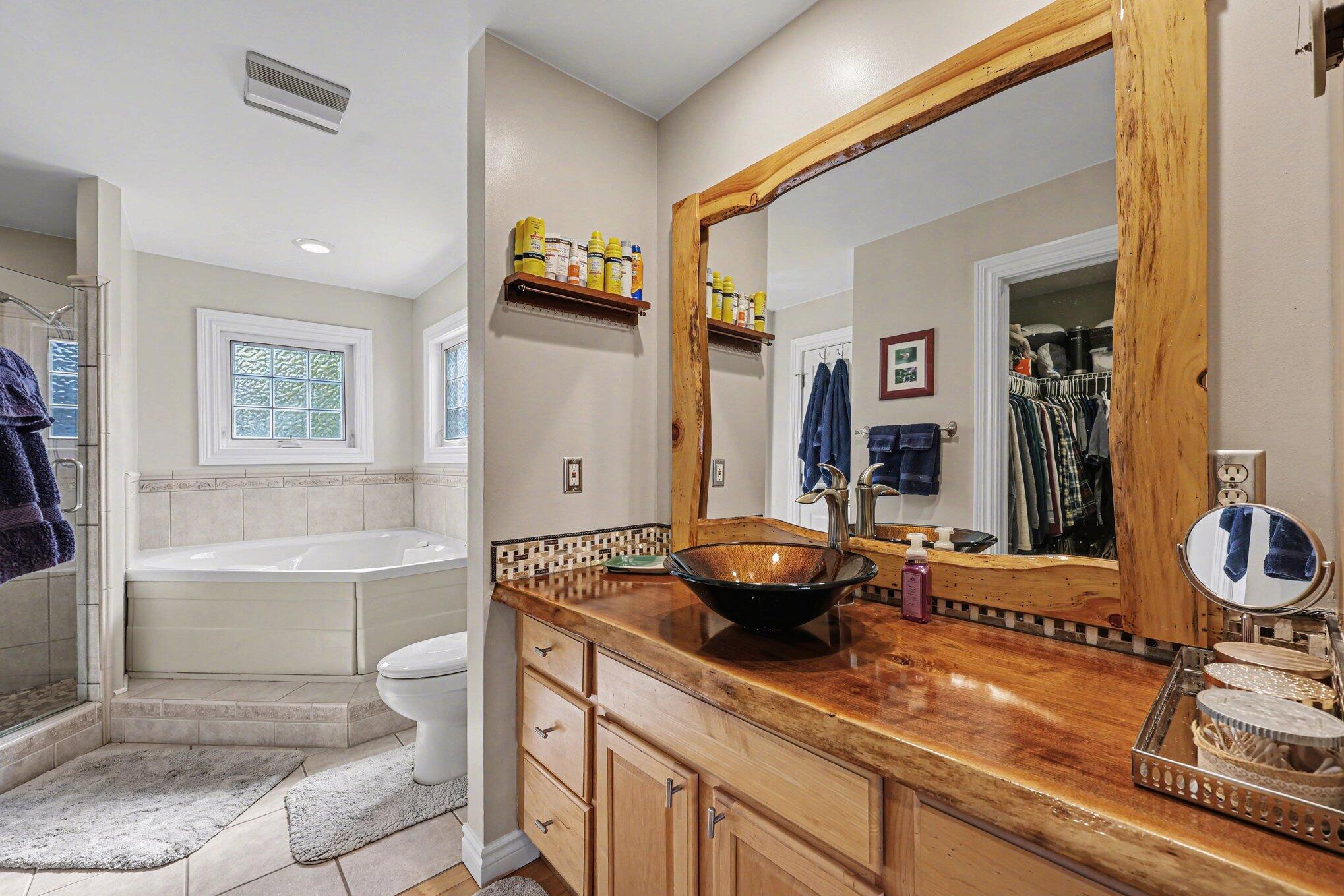 10260 Rexford Road Grass Lake, MI 49240 - Photo 17 of 34 018_file_8608