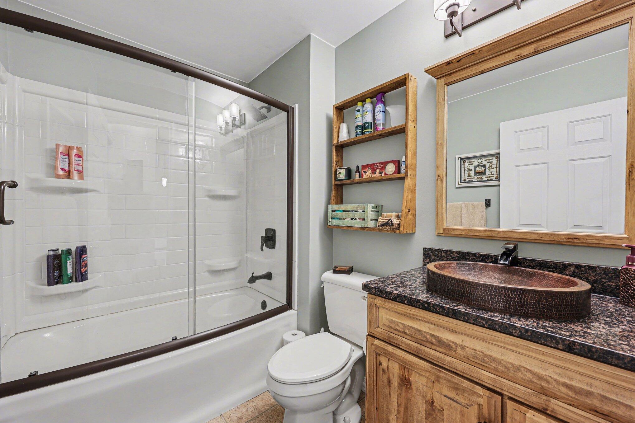 10260 Rexford Road Grass Lake, MI 49240 - Photo 21 of 34 020_file_3726