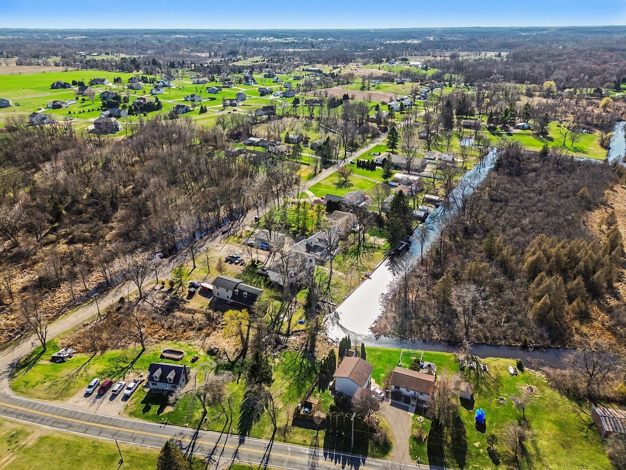 10260 Rexford Road Grass Lake, MI 49240 - Photo 32 of 34 036_file_2288