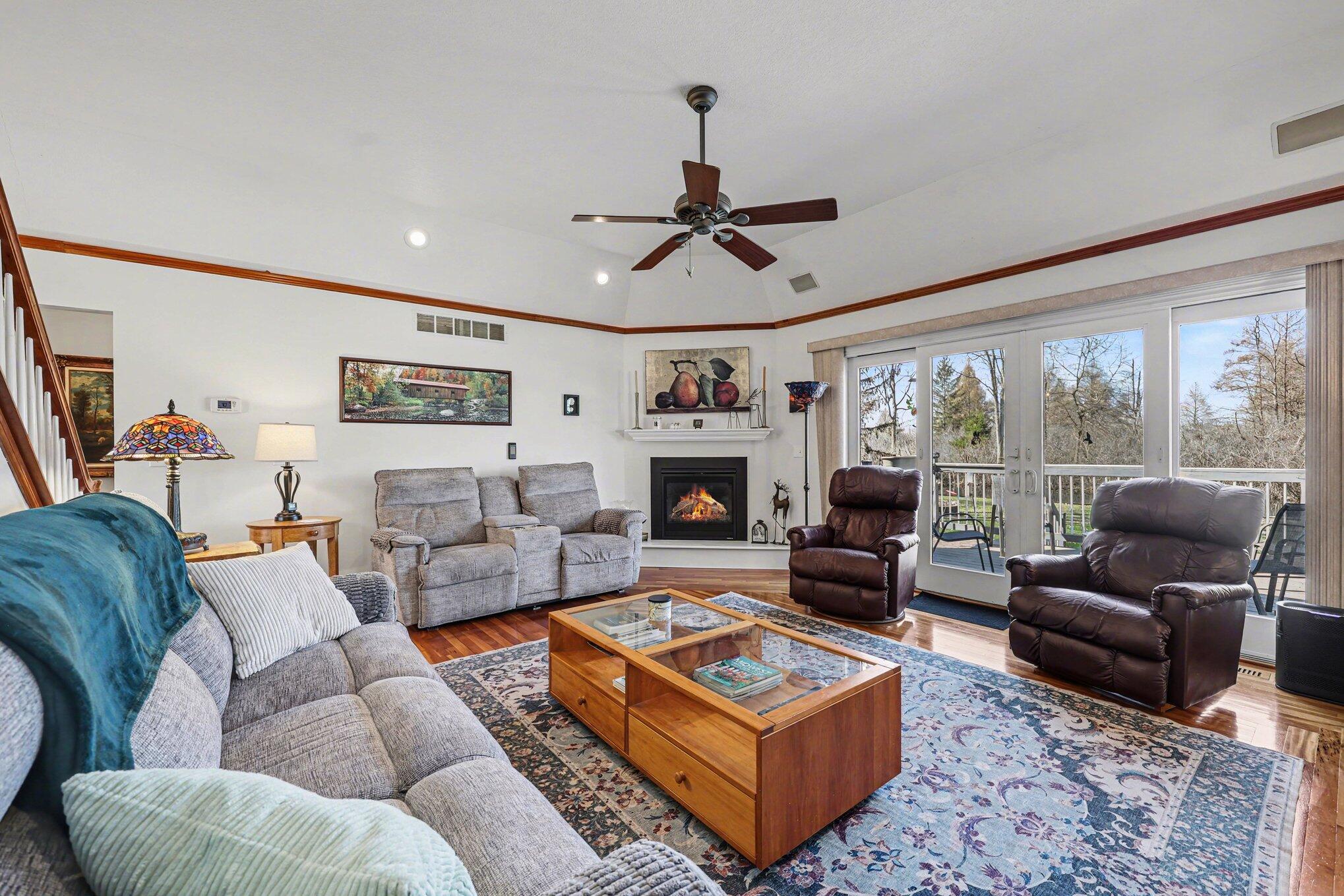 10260 Rexford Road Grass Lake, MI 49240 - Photo 8 of 34 005_file_1168