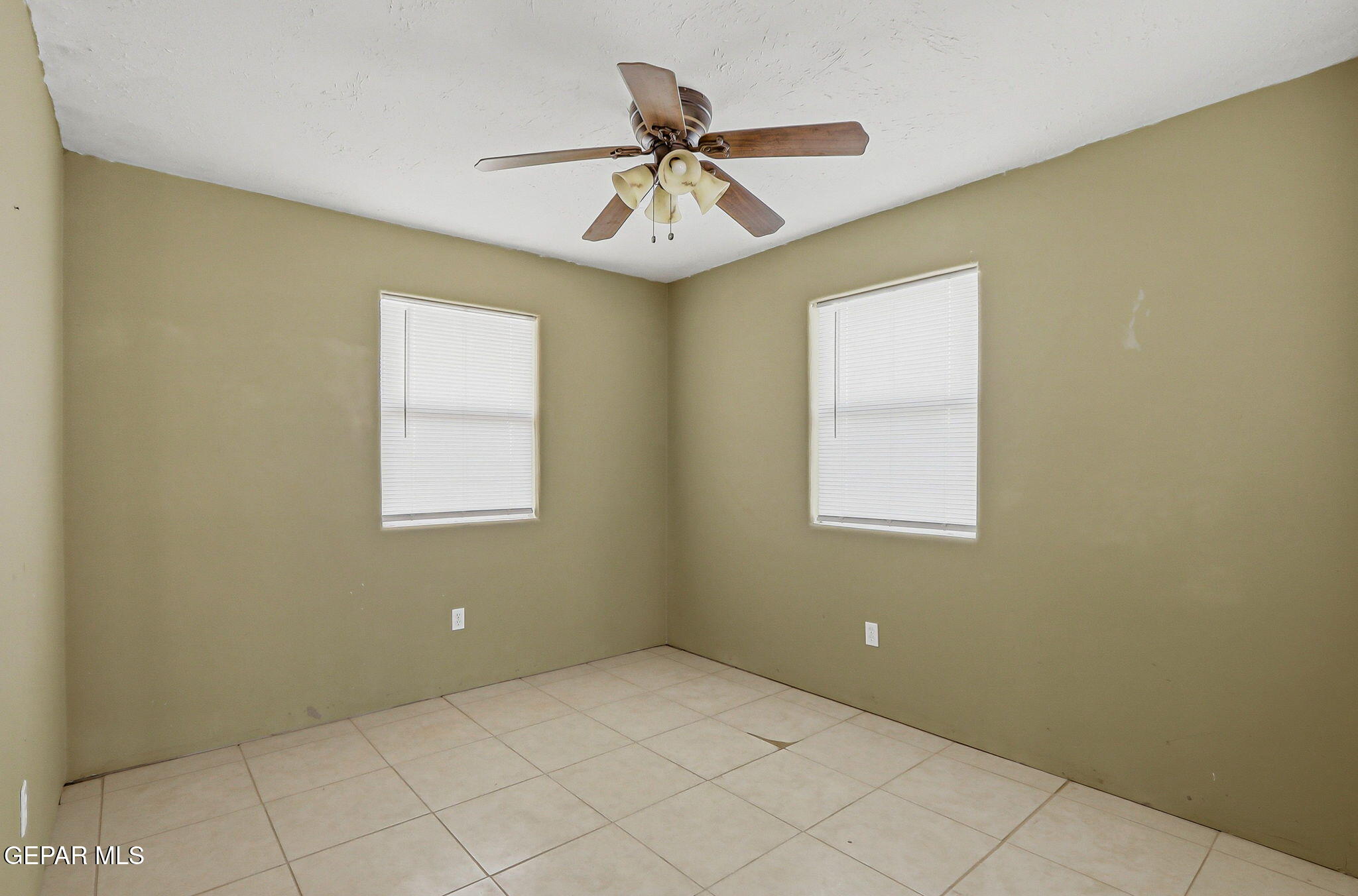 14424 Sam Hawken Road El Paso, TX 79938 - Photo 14 of 51 26-web-or-mls-IMG_1596