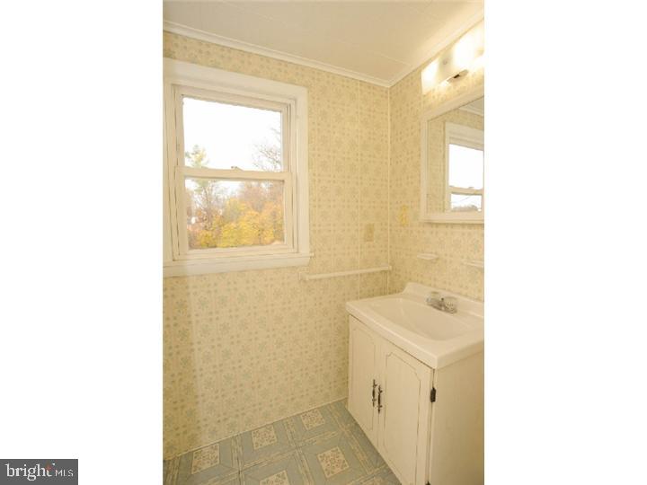 15 Church Road Norristown, PA 19403 - Photo 19 of 22 Gallery Image 19