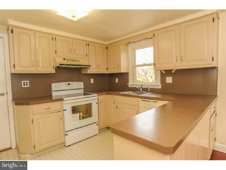 15 Church Road Norristown, PA 19403 - Photo 3 of 22 Gallery Image 3