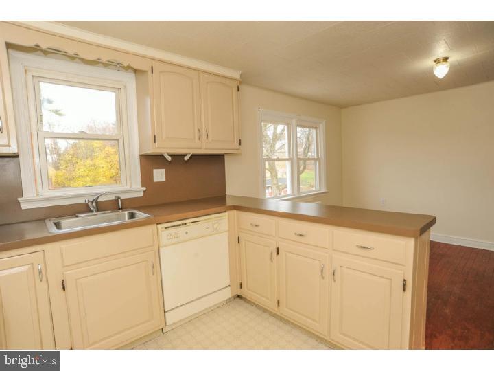 15 Church Road Norristown, PA 19403 - Photo 4 of 22 Gallery Image 4