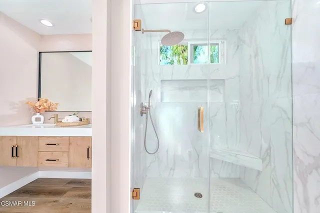 $799,000 | 6435 Winona Court, Oak Park, CA 91377