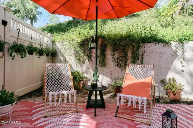 $799,000 | 6435 Winona Court, Oak Park, CA 91377