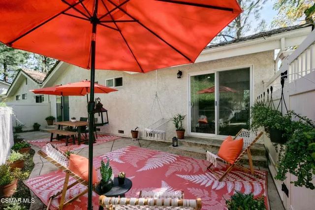 $799,000 | 6435 Winona Court, Oak Park, CA 91377