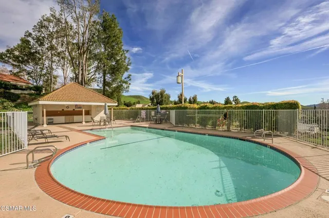 $799,000 | 6435 Winona Court, Oak Park, CA 91377