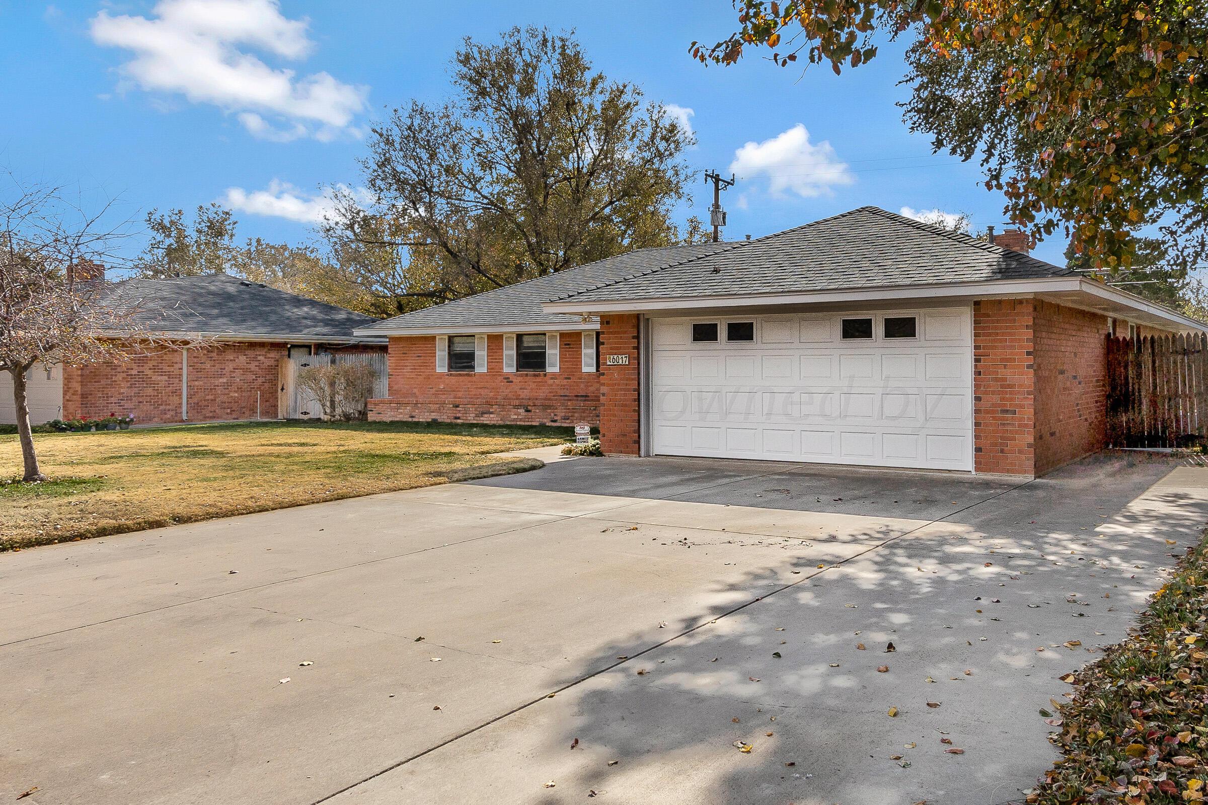 6017 Gainsborough Road Amarillo, TX 79106 - Photo 3 of 28 Side
