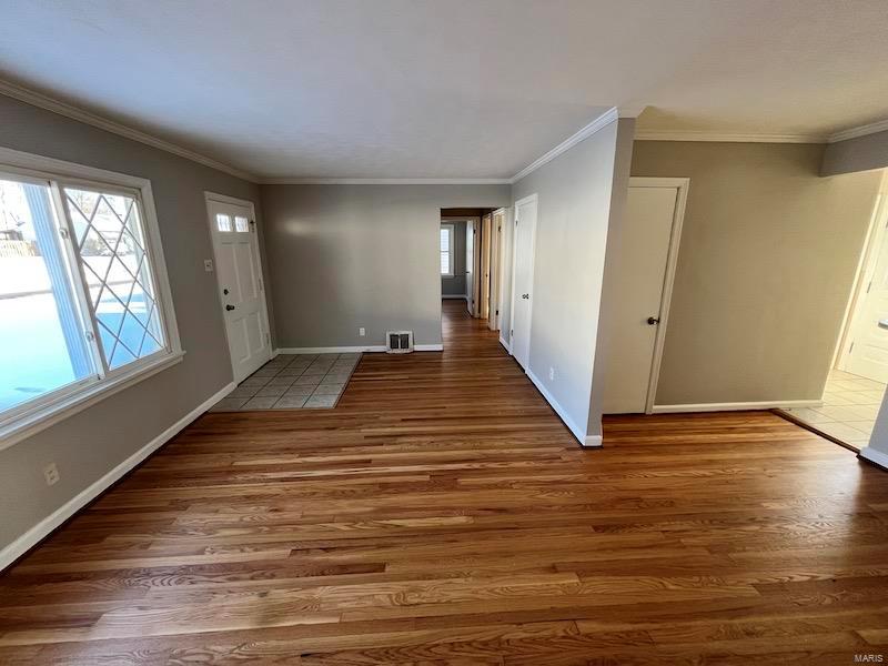 3300 Krem Avenue St. Ann, MO 63074 - Photo 9 of 27