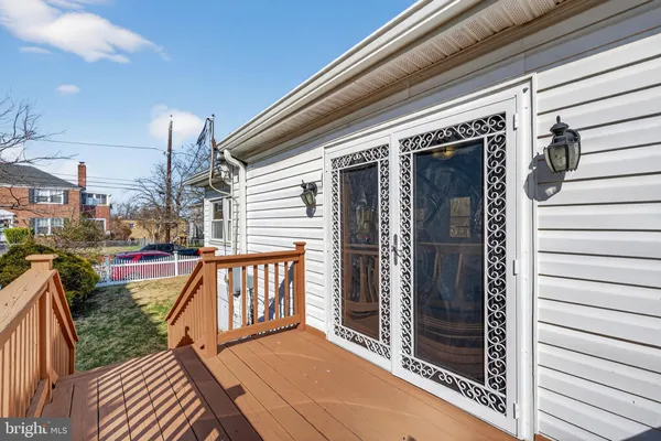 $3,050 | 4815 Jay Street Northeast, Washington, DC 20019