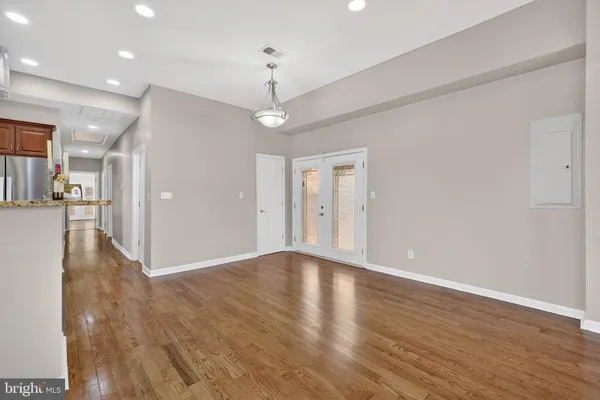 $3,050 | 4815 Jay Street Northeast, Washington, DC 20019