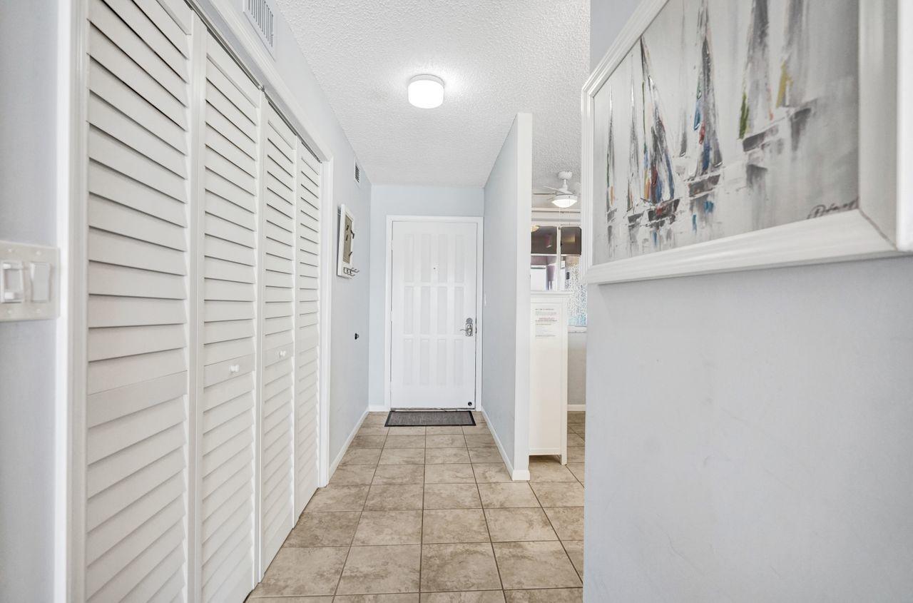 353 Highway 1, Unit B402 Jupiter, FL 33477 - Photo 3 of 67 DSC05251