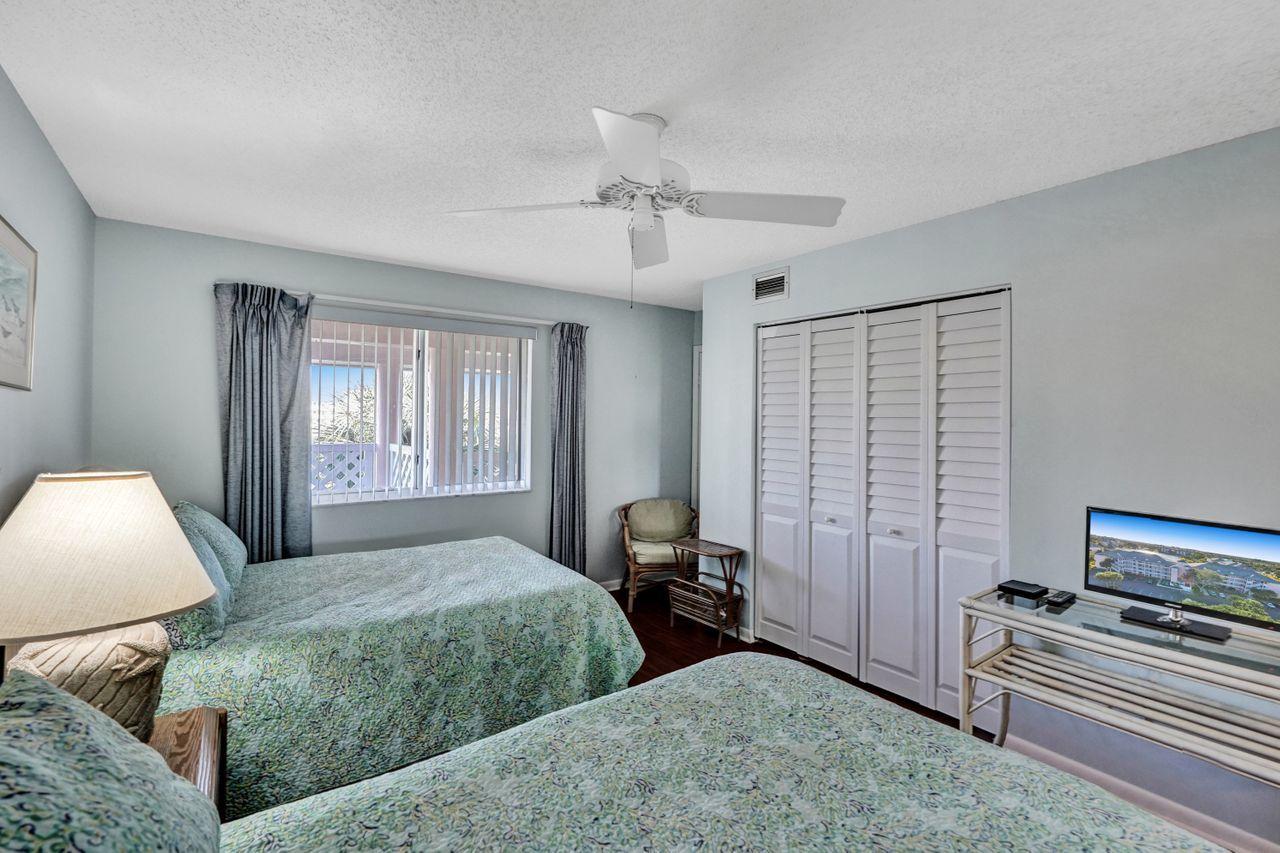 353 Highway 1, Unit B402 Jupiter, FL 33477 - Photo 32 of 67 DSC05338