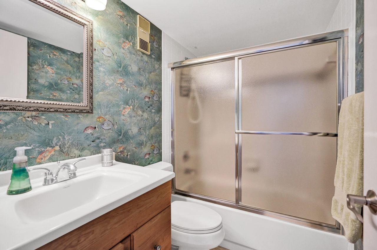 353 Highway 1, Unit B402 Jupiter, FL 33477 - Photo 35 of 67 DSC05350