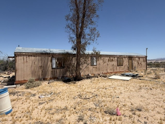 48423 Thoreau Road Newberry Springs, CA 92365 - Photo 3 of 15