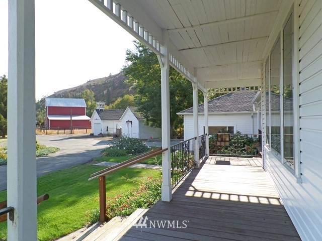 247 Bramlett Road Waitsburg, WA 99361 - Photo 14 of 40 Gallery Image 14